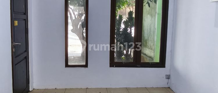 Sewa Rumah Siap Huni Lokasi Strategis di Cileunyi Bandung 1