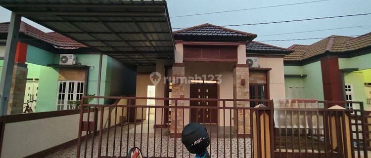 Rumah Sewa Furnish Pesona Paris Indah  1