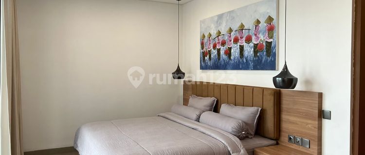 For Sale Villa Location Puri Gading 1