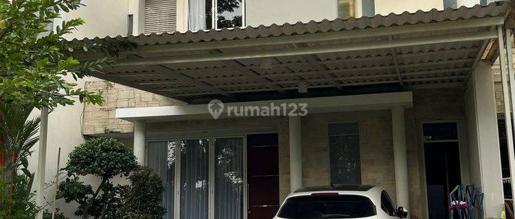 Rumah Terawat Royal Residence Hadap Selatan 1