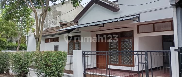 Pratista Complex, Antapani House, Sukanagara Wing, Strategic Location 1