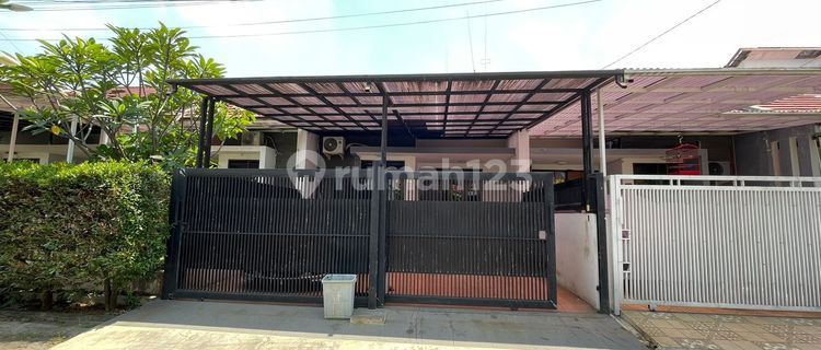 For Sale: Nice House in Puridago Antapani Exclusive Strategic Residence 1