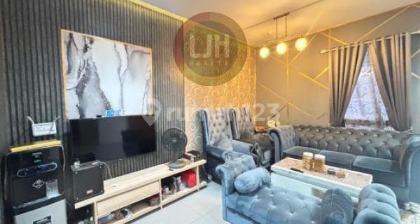 Rumah Grand Wisata Bekasi 2 Lantai 3 Kamar Tidur, Full Furnished, Bebas Banjir, 500m dari Mall Akses Langsung Tol Tambun Grand Wisata Bekasi 1