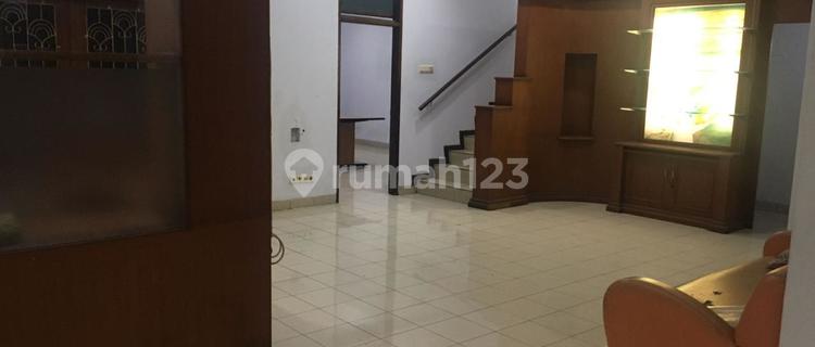 Rumah Besar Siap Huni di Batununggal Bandung 1