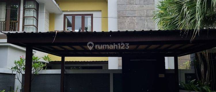 Villa Cantik Dalam Komplek Eksklusif Area Sunset road Badung 1