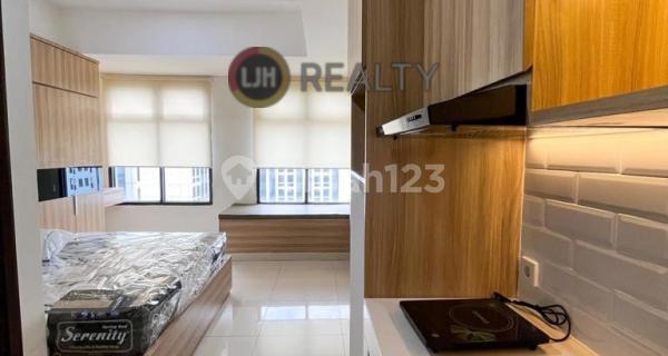 Pollux Chadstone Tower C Apartment, Cikarang 1