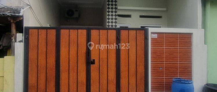 Dijual! Rumah 4.7x13 Di Cipondoh Makmur Semi Furnished 1