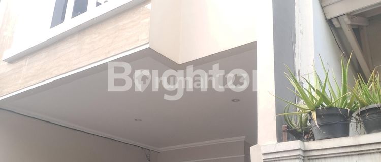 RUMAH BARU 3 LANTAI SIAP HUNI TANJUNG DUREN 1