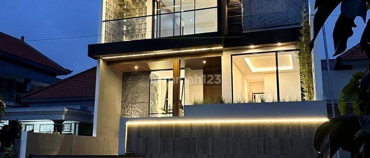 Rumah Modern 3 Lantai Lokasi Strategis di Denpasar Dekat Gatsu 1