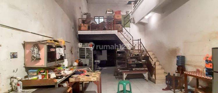 Rumah 2 Lantai Siap Huni Di Pusat Kota Jember