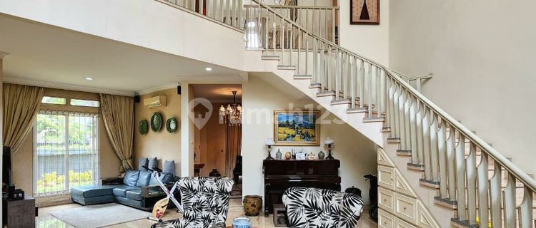 Nice Semi Furnished House in Kebayoran Lama, South Jakarta 1