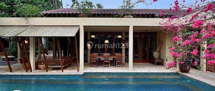  Dijual Villa Cinere Mas Rumah Mewah Nuansa Villa Lokasi Sangat Nyaman Tenang Dekat Ke Lebak Bulus Dan Pondok Indah 1