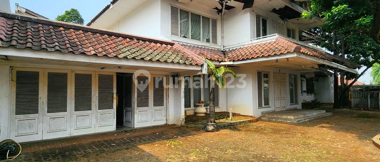 Rare Find! Two-Story House in a Prime Location, Land Only Priced in Kemang 1