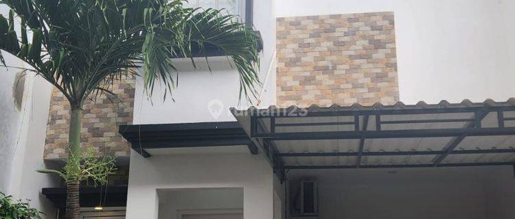 For Sale! Perumahan Tiara Residence Jl Mekar Baru Ciputat Semi Furnished  1