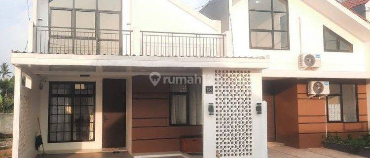 Rumah Mewah Harga Murah Di Depok , Bonus Sofa 1