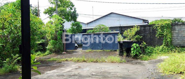 TANAH BONUS BANGUNAN COCOK UNTUK GUDANG DAN TEMPAT USAHA DI KEROBOKAN 1