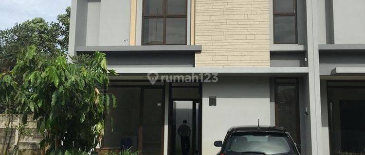 Dijual Rumah The Eminent Cluster Precia BSD City 1