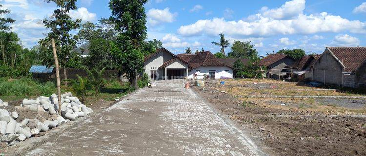 Tanah Dijual Jalan Kaliurang Km. 10 Depan Perumahan Merapi View 1