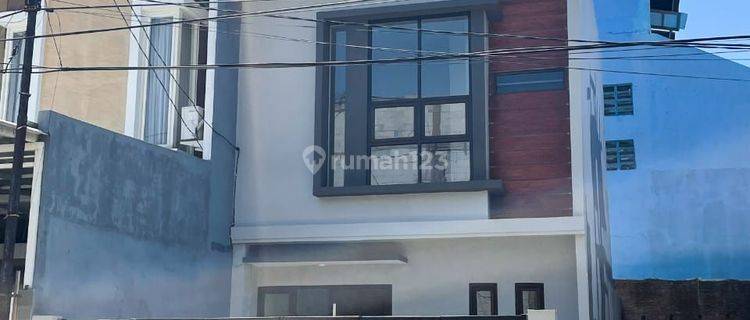 Rumah 2 Lantai Baru Gress Area Wiguna Shm 1