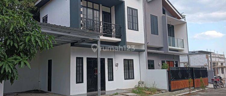 Rumah 2lantai Desain Minimalis,akses Strategis,harga Ekonomis 1