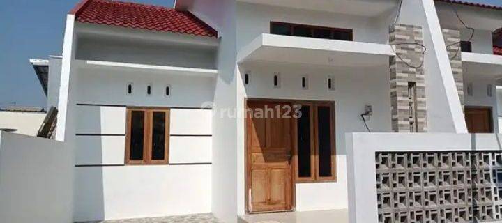 Rumah Siap Huni,desain Minimalis,,lokasi Istimewa  1