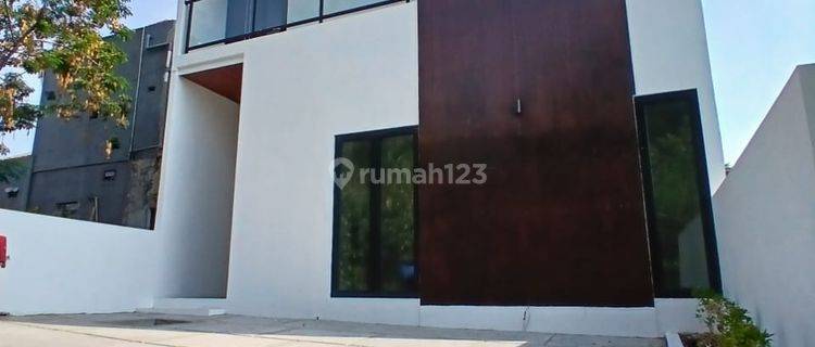 Rumah 2lantai Desain Istimewa,spek Mewah,harga Murah 1