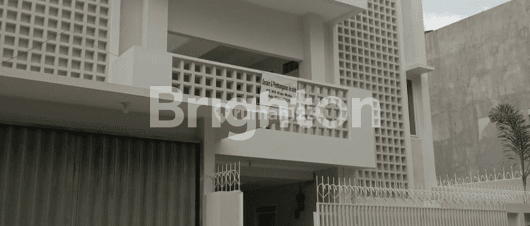 RUMAH KOS 3 LANTAI AKTIF 39 KAMAR DI TELKOM UNIVERSITY 1