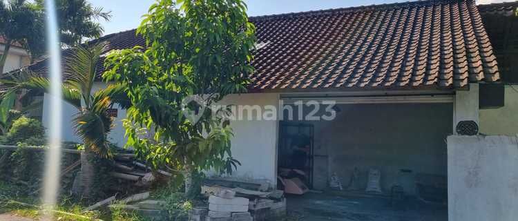 Strategically Located Warehouse for Rent in Babakan Canggu 1