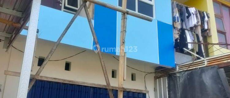 Ruko 3 Lantai Depan Jalan Raya Lingkungan Kos Dan Sekolah 1