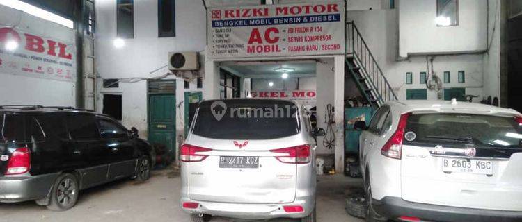 Bengkel Mobil Strategis di Pinggir Jalan Raya Jakarta Timur 1