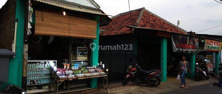 Rumah+tempat Usaha di Jalan Utama Pulogebang Jakarta Timur 1