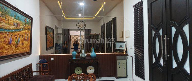 Dijual Cepat Rumah Mewah Taman Meruya Ilir Kembangan Jakbar 1