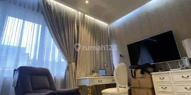 Dijual Rumah Full Renov 3lt Furnished di Casajardin Daanmogot 1