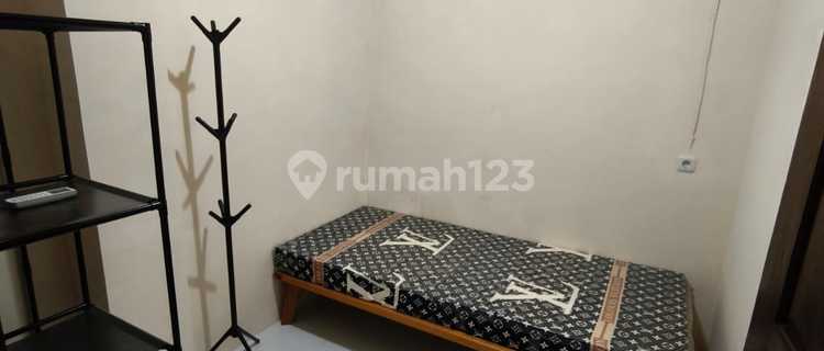 Tersedia "Kost Campur - TIPE B" Harian - Mingguan - Bulanan di Sunter/Kemayoran, Jakarta Utara 1