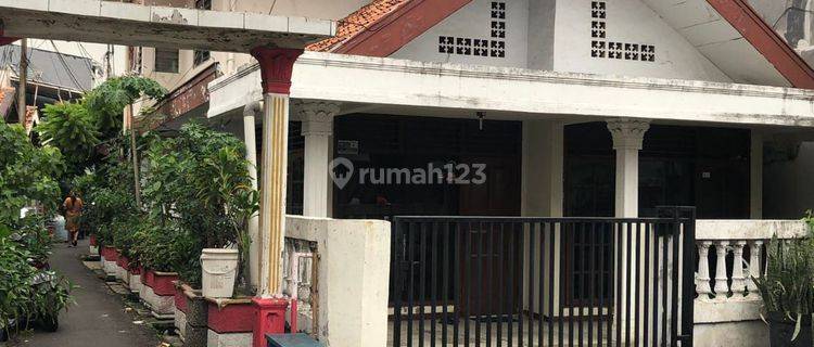 Rumah 2 Lantai Cocok Untuk Investasi Bisnis Shm Bebas Banjir Cempaka Putih Jakarta Pusat 1