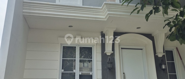 Dijual Rumah 2 Lantai Bersih Cakep Siap Huni di Vanya Park Bsd 1