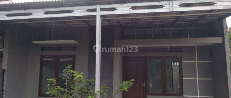 Rumah Bagus 2 Kamar Tidur di Rajeg, Tangerang 1