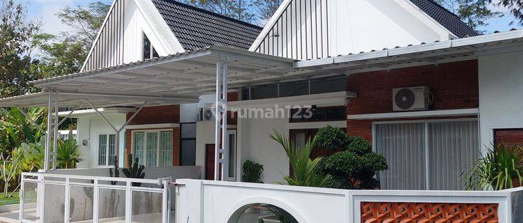 Rumah Mertoyudan SHM 3 Kamar Tidur Dekat Akmil 1