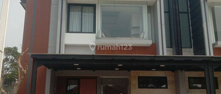Rumah Cluster 3 Lantai Bali Resort Sepatan 1