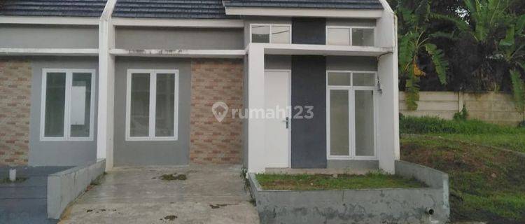 Dijual Rumah Hook Sangat Murah di Tenjo City Metropolis 1