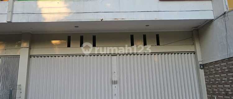 For Rent Large Shophouse Wide Parking Downtown Semarang 8 Meters Wide 1