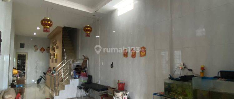 Dijual Ruko Luas Dijalan Mandala By Pass 1