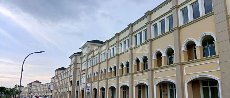 Shop House for Rent at Grand Kawanua 1