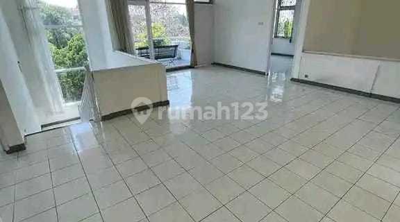 Rumah Siap Huni Asri di Tubagus Ismail Dago 1