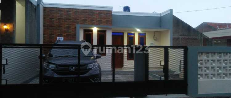 New House Fresh with Full Concrete Roof in Cibiru Near UPI Campus 1