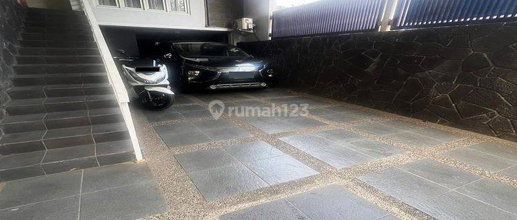 Murah Rumah 3 Lantai Sukahaji Bandung Utara Dekat Setrasari Mall 1