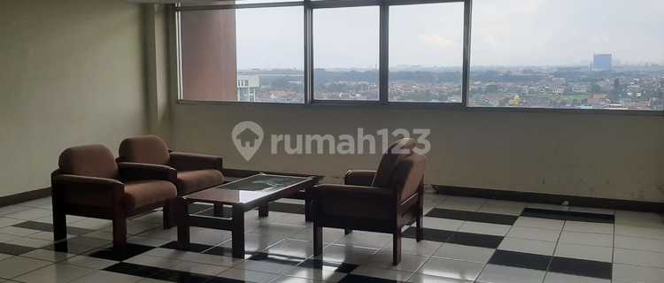 Empty Studio Apartment at Emerald Towers Kawaluayaan Bandung 1