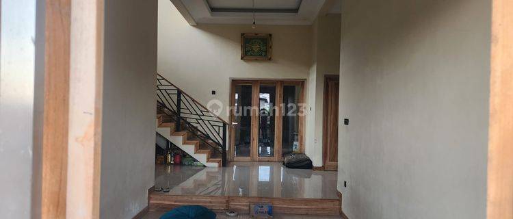 Dijual Rumah 2 lt di Main Road Cililin cocok Usaha dan Tempat Tinggal 1
