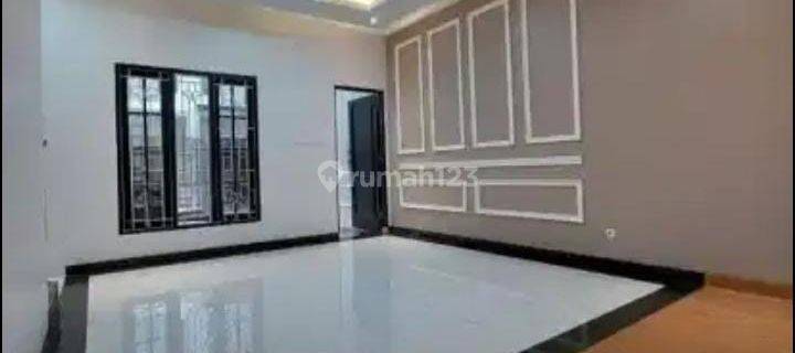 For Rent Rumah Modern Minimalis Tipe 3 Lantai Furnished 1