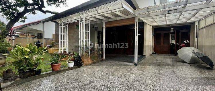 Rumah 2 Lantai Bagus Furnished SHM di Jl Indojati Tanah Kusir, Jakarta Selatan , Jakarta Selatan 1